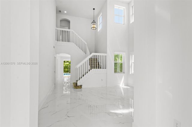 16001 SW 43rd Terrace, Miami, FL 33185