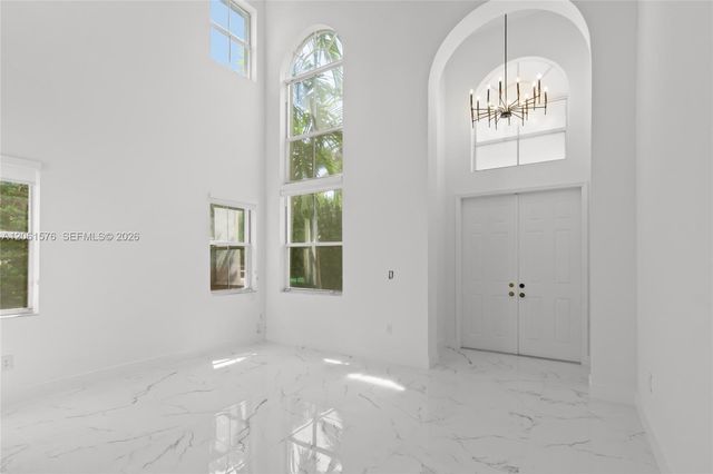 16001 SW 43rd Terrace, Miami, FL 33185