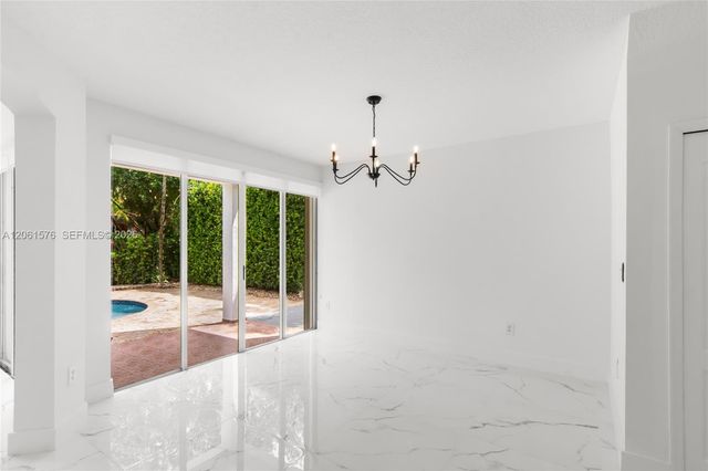 16001 SW 43rd Terrace, Miami, FL 33185
