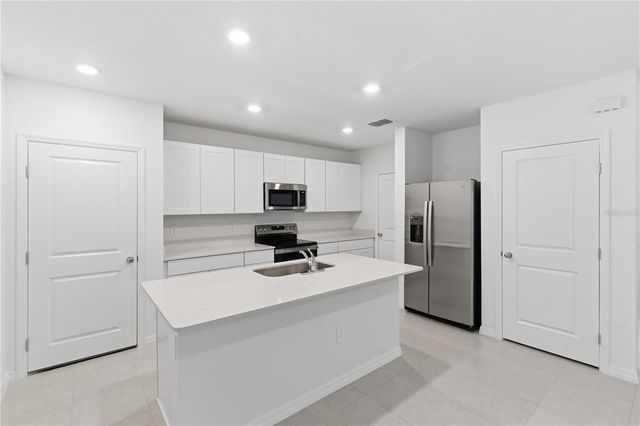 10516 SAGE CANYON DRIVE, Riverview, FL 33578