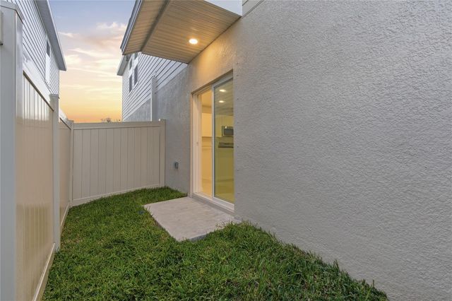 10516 SAGE CANYON DRIVE, Riverview, FL 33578