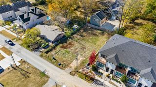 424 SW C Street, Bentonville, AR 72712
