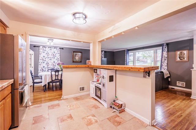 236 Afton St, Rochester, NY 14612