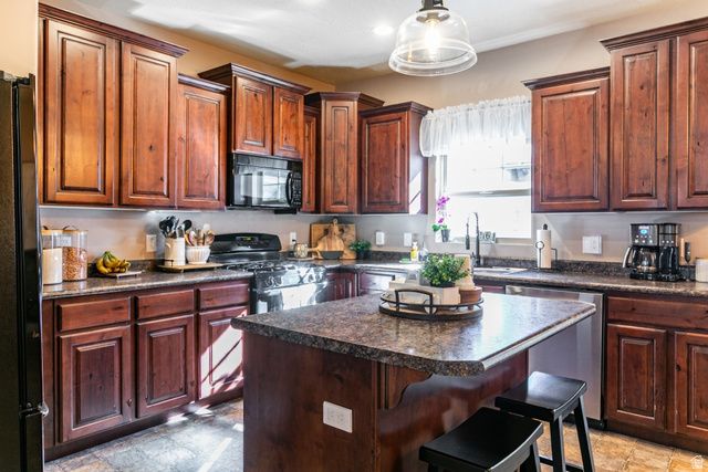 4339 W DEGRAY DR, South Jordan, UT 84009