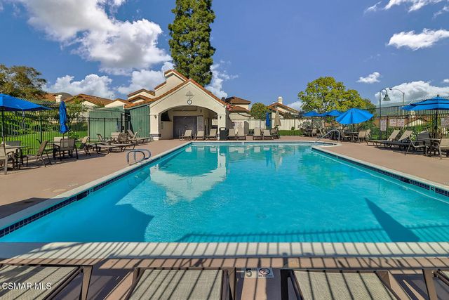 657 Cartpath Place, Simi Valley, CA 93065