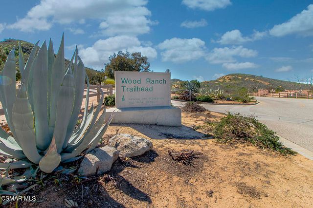 657 Cartpath Place, Simi Valley, CA 93065