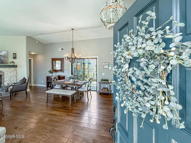 657 Cartpath Place, Simi Valley, CA 93065