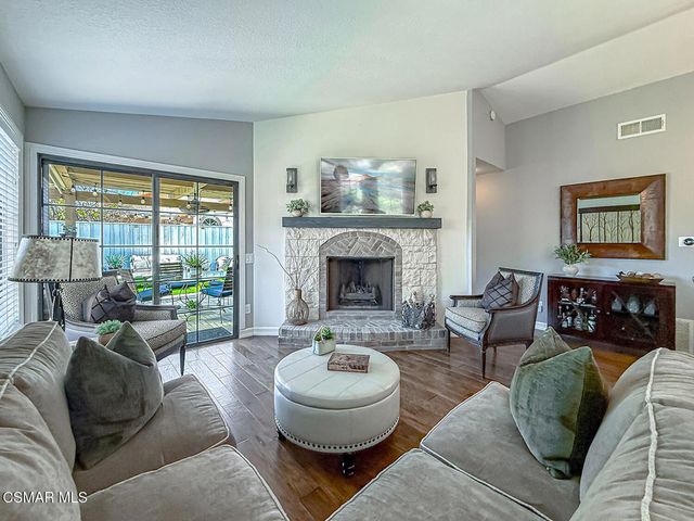 657 Cartpath Place, Simi Valley, CA 93065