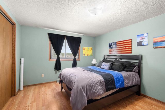 3227 Windsor PLACE, West Bend, WI 53090
