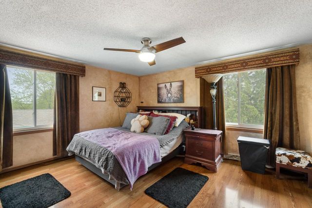 3227 Windsor PLACE, West Bend, WI 53090