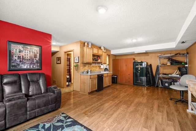 3227 Windsor PLACE, West Bend, WI 53090