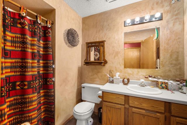 3227 Windsor PLACE, West Bend, WI 53090