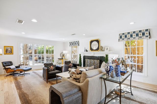 4013 Inwood Road, Fort Worth, TX 76109