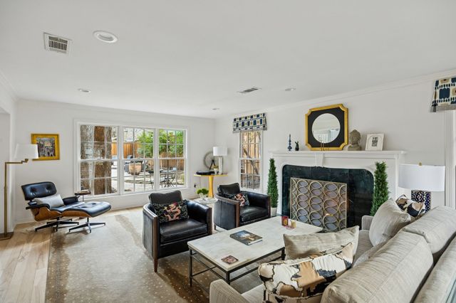 4013 Inwood Road, Fort Worth, TX 76109