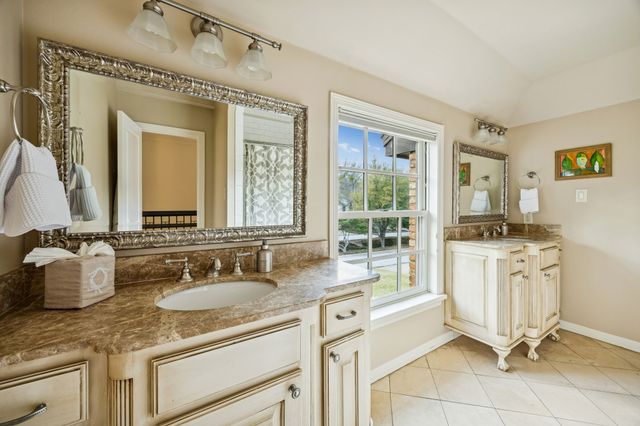 4013 Inwood Road, Fort Worth, TX 76109