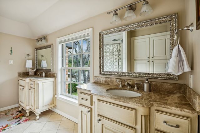 4013 Inwood Road, Fort Worth, TX 76109