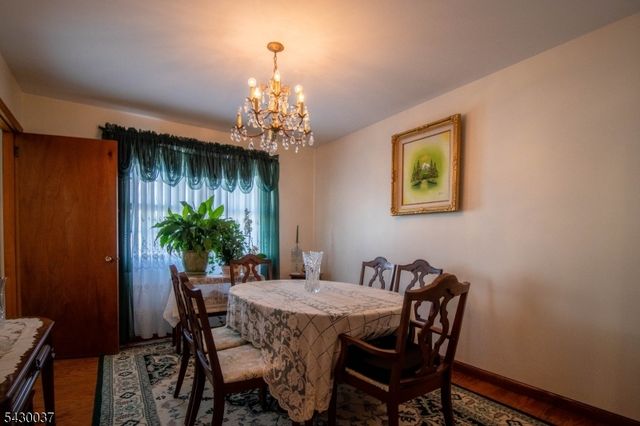 226 S 5Th Ave, Manville Boro, NJ 08835