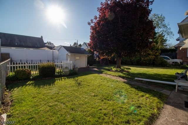 226 S 5Th Ave, Manville Boro, NJ 08835