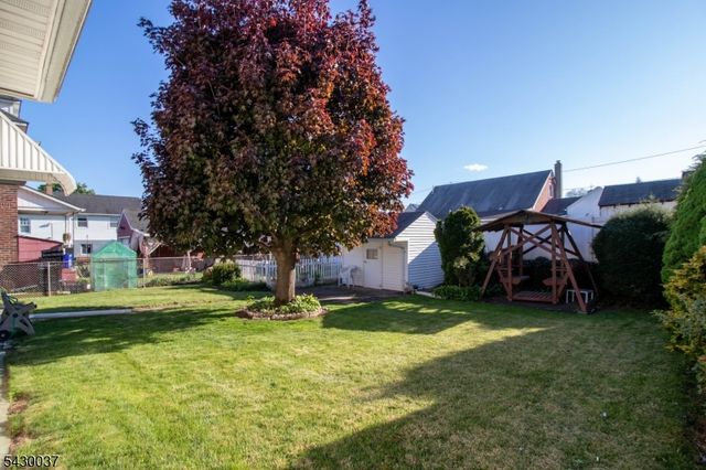 226 S 5Th Ave, Manville Boro, NJ 08835