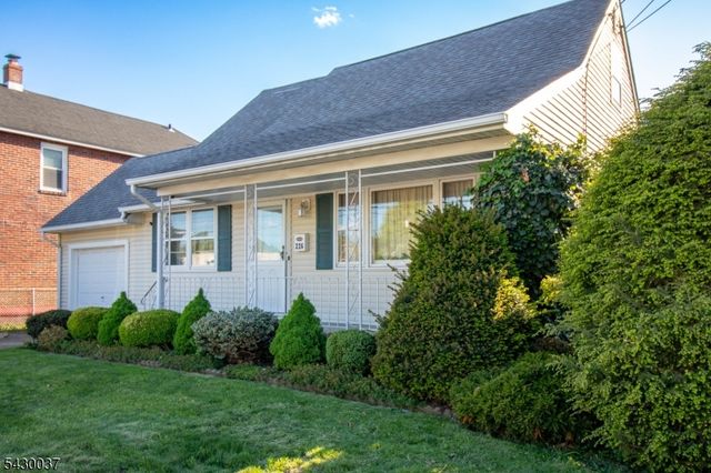 226 S 5Th Ave, Manville Boro, NJ 08835