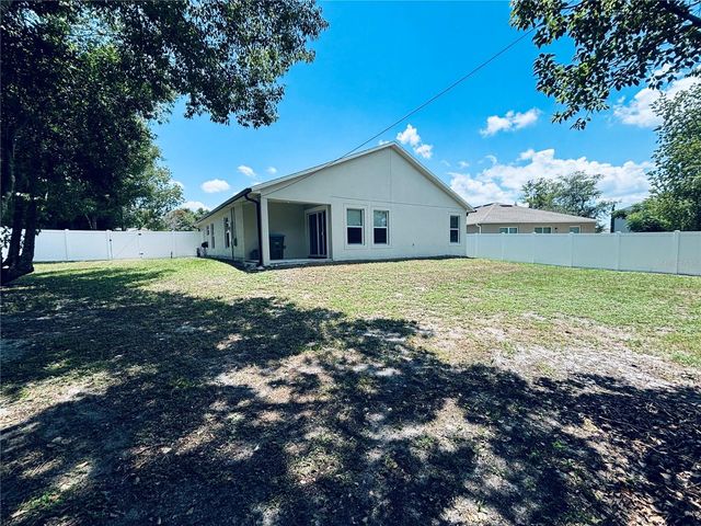 2060 EVEREST STREET, Deltona, FL 32738
