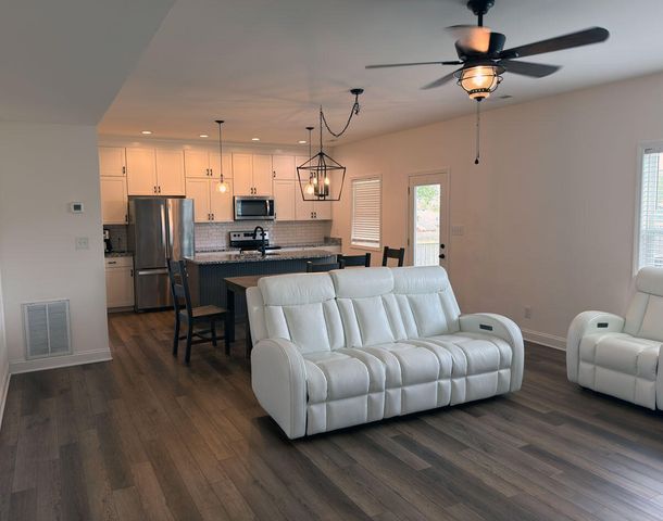 117 Shun Pike, Nicholasville, KY 40356