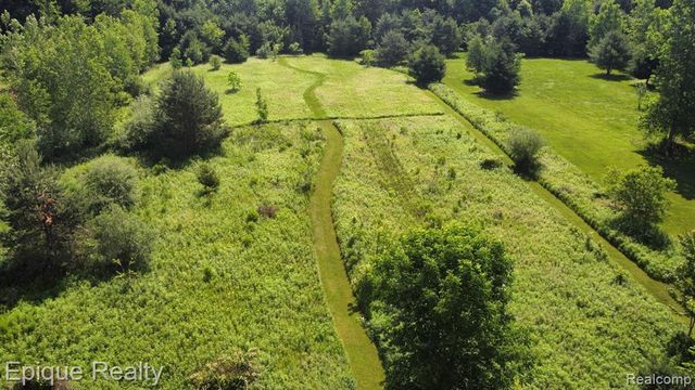 1966 Mayer Road, Kimball, MI 48074