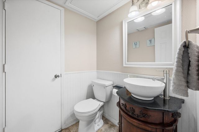 1420 Meadowood Village, Fort Worth, TX 76120