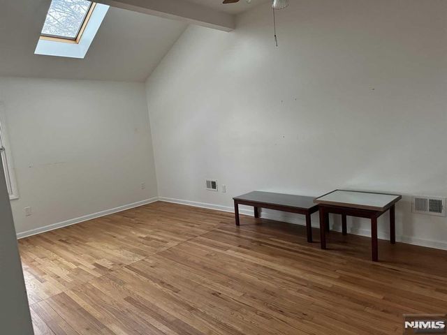 143 W 2nd Street 1, Clifton, NJ 07011