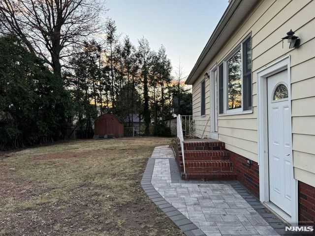 143 W 2nd Street 1, Clifton, NJ 07011