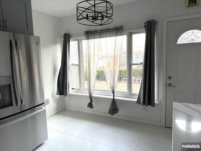 143 W 2nd Street 1, Clifton, NJ 07011