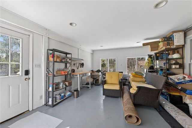 555 Hembree Grove Ovrlk, Roswell, GA 30076