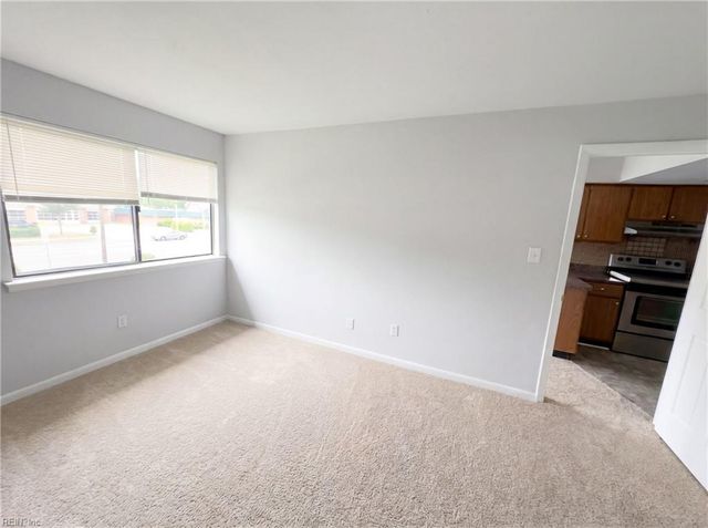 523 Abbot Muse, Virginia Beach, VA 23452