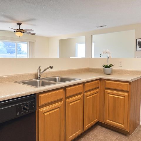 1004 Mineral Way 4, Socorro, NM 87801