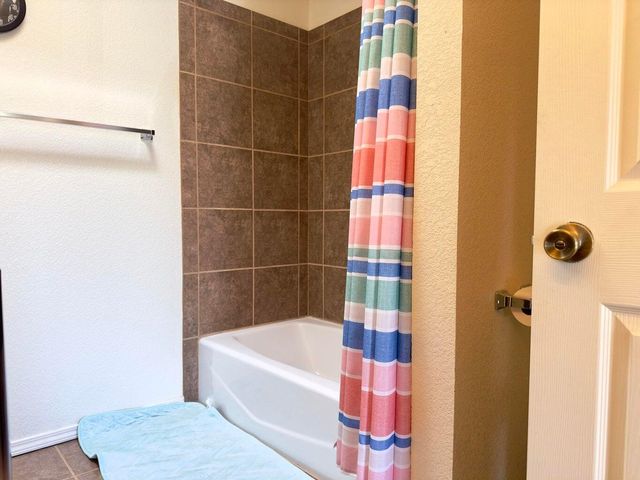 1004 Mineral Way 4, Socorro, NM 87801