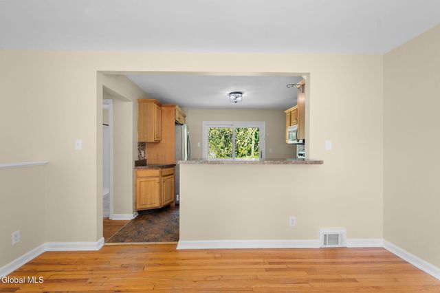 14 Wheeler Drive, Glenville, NY 12019