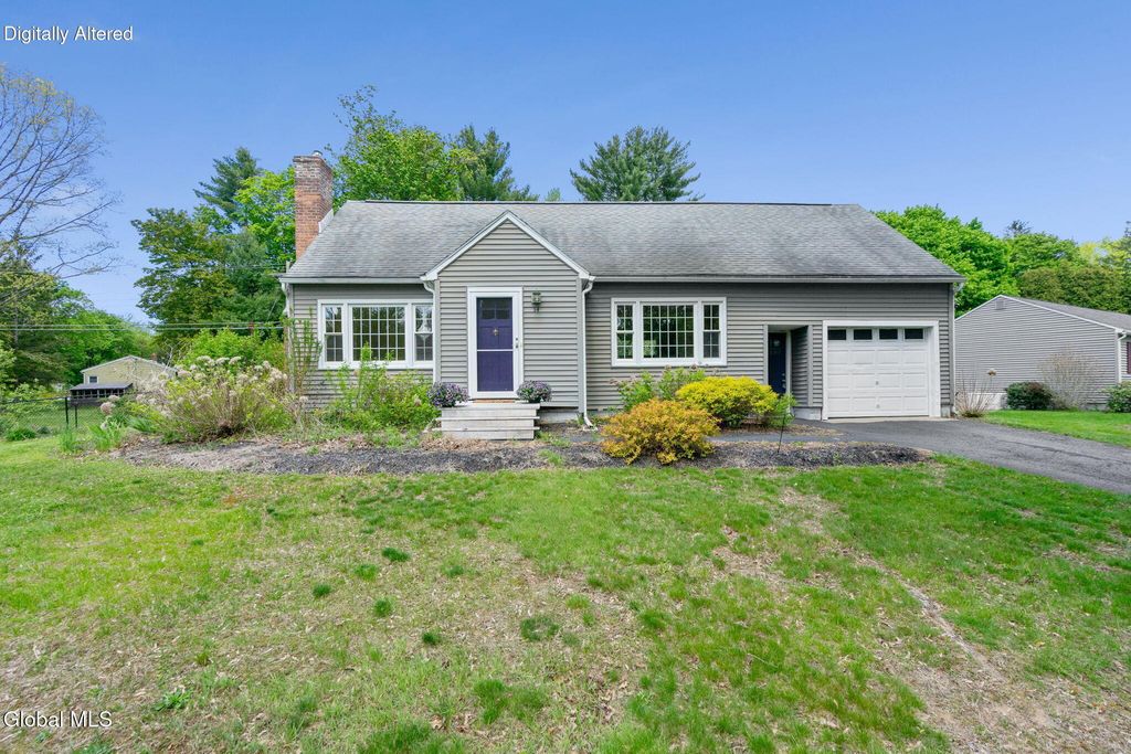 14 Wheeler Drive, Glenville, NY 12019