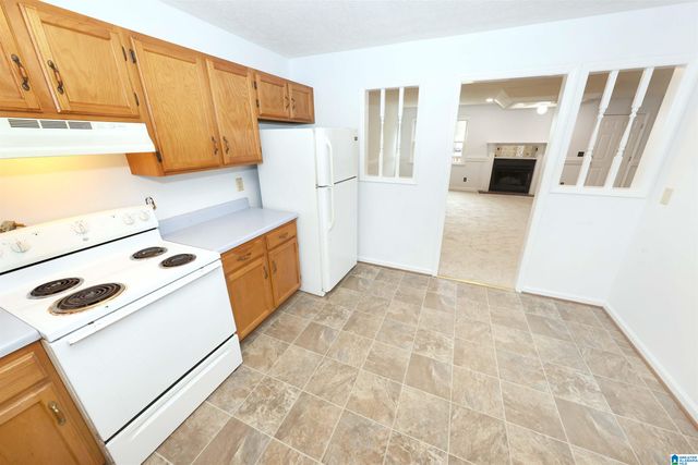 5804 WOODGATE CIRCLE, Anniston, AL 36206