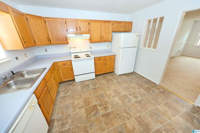 5804 WOODGATE CIRCLE, Anniston, AL 36206