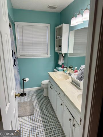 805 Mitchell Drive, Vidalia, GA 30474