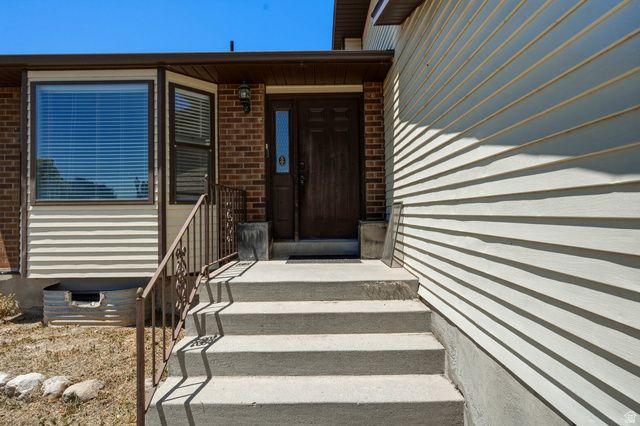6638 S 5420 W, West Jordan, UT 84081