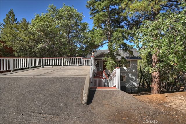 43659 Wolf Road, Big Bear Lake, CA 92315