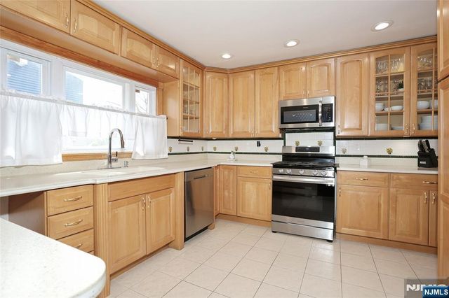 67 Dumont Avenue, Dumont, NJ 07628
