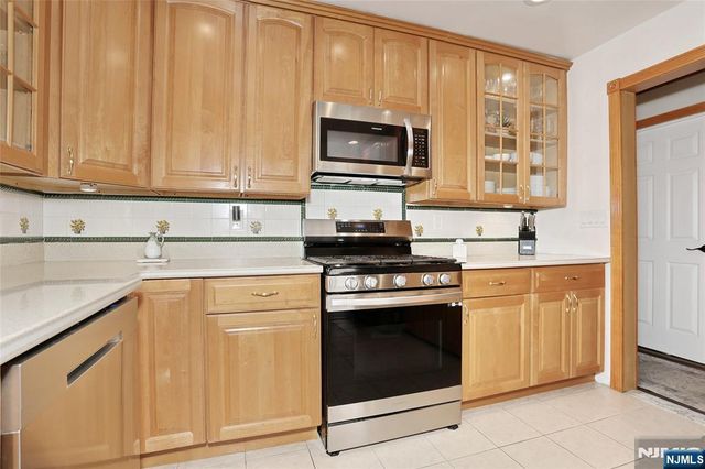 67 Dumont Avenue, Dumont, NJ 07628