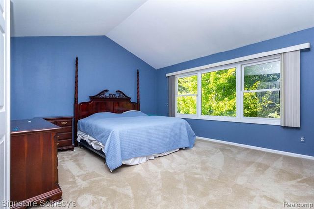 7250 Aaronway Drive, West Bloomfield, MI 48324