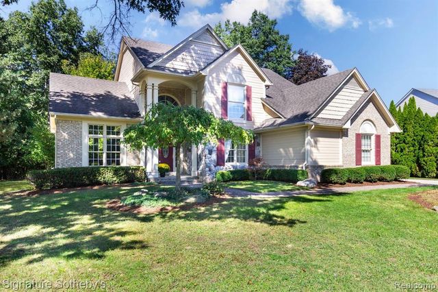 7250 Aaronway Drive, West Bloomfield, MI 48324