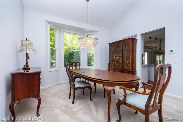 7250 Aaronway Drive, West Bloomfield, MI 48324