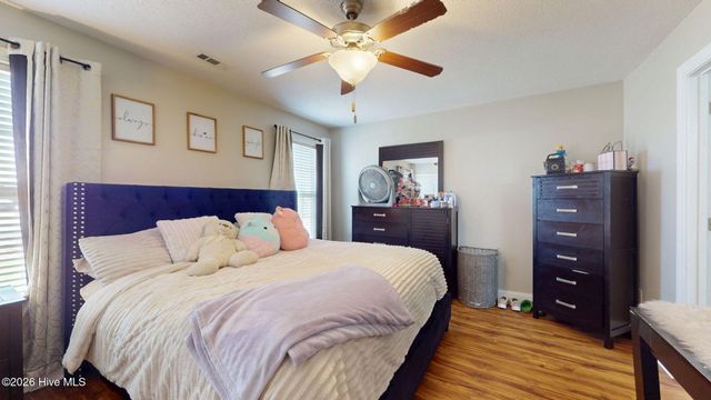 2564 Saddleback Drive B, Winterville, NC 28590