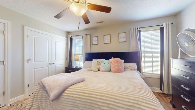 2564 Saddleback Drive B, Winterville, NC 28590