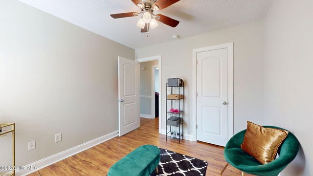 2564 Saddleback Drive B, Winterville, NC 28590